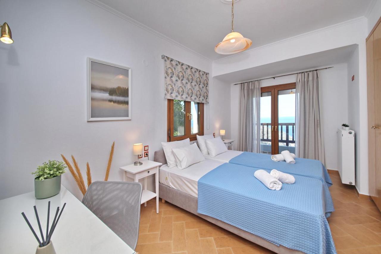 Villa Margini, Aegean Views , Pool Villa, Skopelos Exterior photo